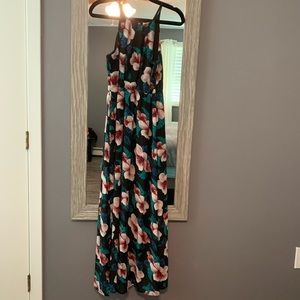 Francesca’s Floral/Tropical Maxi Dress